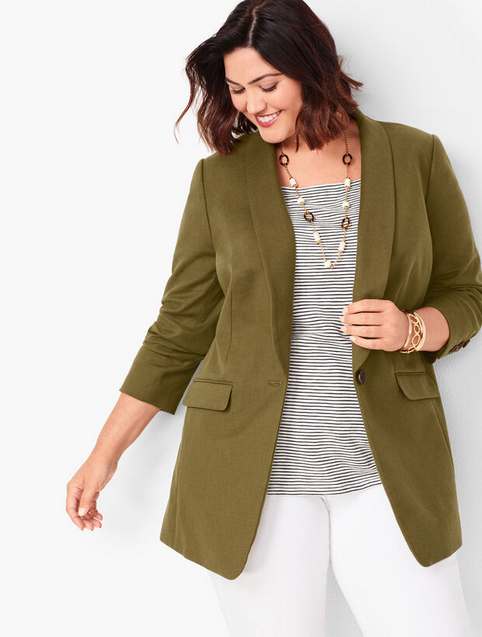 Модные советы для девушек размера Plus Size
